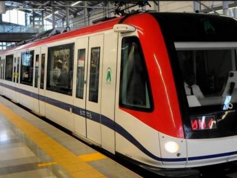 Hacer grabaciones, comer o beber: conoce las 37 prohibiciones en Metro y Telef&eacute;rico de Santo Domingo
