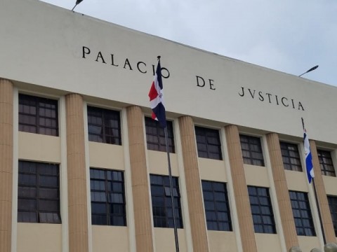 Reapresan a detenido que escap&oacute; luego desarmar y golpear agente en Palacio de Justicia