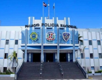 Sancionan ocho polic&iacute;as por arresto del m&eacute;dico Wazar G&oacute;mez