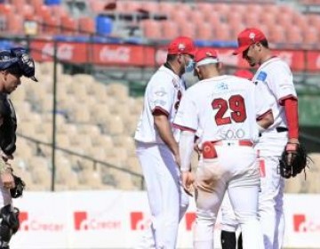 3-2. Panam&aacute; deja en el terreno a Puerto Rico en inicio de la Serie del Caribe