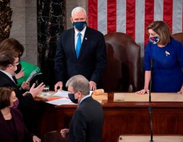 Trump culpa a Pence del caos en el Capitolio
