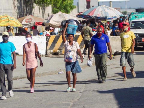 La ONU alerta de niveles "catastr&oacute;ficos" de hambre en zonas de Hait&iacute;