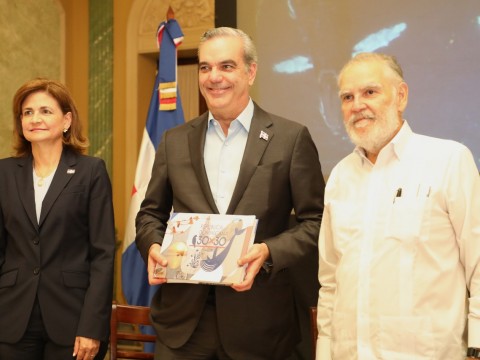 Presidente Abinader dice plan &ldquo;Rep&uacute;blica Dominicana 30x30&rdquo; se ejecutar&aacute; con disciplina para consolidar los recursos naturales y salvarlos
