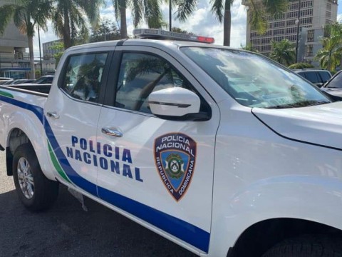 Polic&iacute;a apresa cinco supuestos integrantes de una banda llamada "Los Trinitarios" en SDE