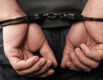 Polic&iacute;a Nacional junto al Ministerio P&uacute;blico apresa a hombre vinculado a intento de asalto con violencia contra joven en sector Serrall&eacute;s, DN