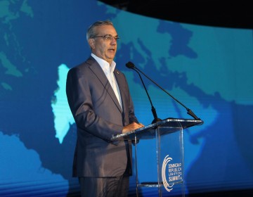 Presidente Abinader y expresidentes tratar&aacute;n exclusivamente el tema del impacto de la crisis haitiana en la seguridad y la migraci&oacute;n