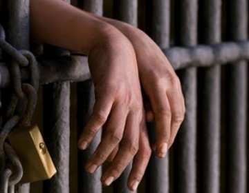 Mil 714 detenidos por violar toque de queda; la mayor&iacute;a en el Gran Santo Domingo y Santiago