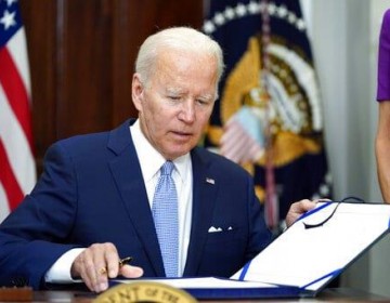 EEUU: Biden y dem&oacute;cratas presionan para prohibir "armas de asalto"