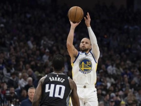 Warriors inician los playoffs con el quinto t&iacute;tulo en mente