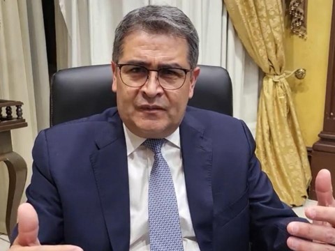 El expresidente hondure&ntilde;o dice que su extradici&oacute;n es &ldquo;producto de una venganza&rdquo;