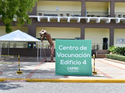 SP dispone m&aacute;s de 800 centros de vacunaci&oacute;n laborar&aacute;n durante el asueto de Semana Santa