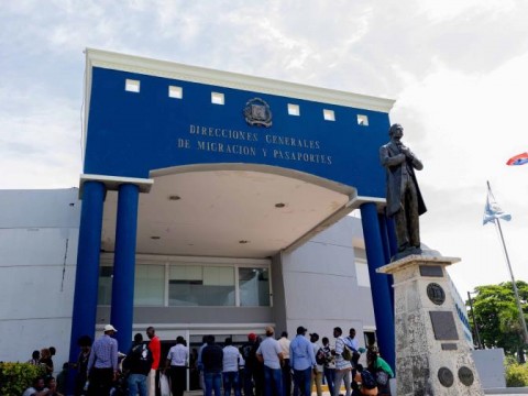 Promesa de pasaporte biom&eacute;trico en el pa&iacute;s tiene m&aacute;s de 10 a&ntilde;os