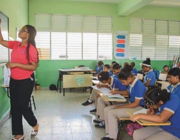 Padres tendr&aacute;n m&aacute;s incidencia en educaci&oacute;n p&uacute;blica, seg&uacute;n propuesta de modificaci&oacute;n a ley