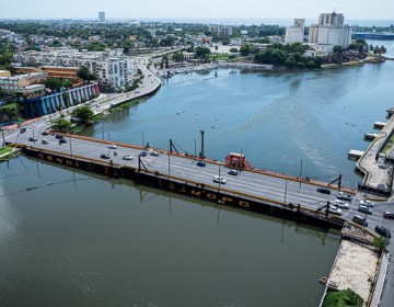 Obras P&uacute;blicas informa cierre de dos horas del puente flotante este s&aacute;bado