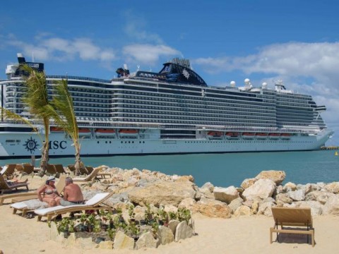 Evac&uacute;an dos extranjeras de un crucero en Puerto Plata tras presentar problemas pulmonares