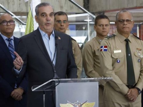 Plan del Gobierno busca deportar hasta 10,000 haitianos por semana