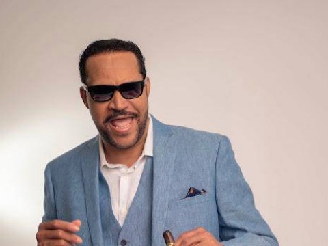 Salsero Raul&iacute;n Rosendo ingresado en hospital de El Bronx