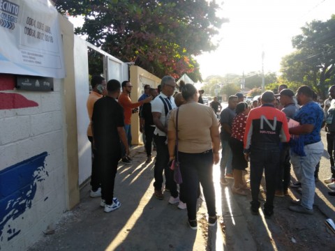 JCE proh&iacute;be proselitismo, carpas y uso de gafetes en el perimetro de los recintos electorales