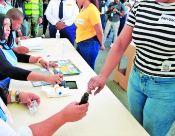4, 296 reclusos votaron ayer en 21 centros carcelarios