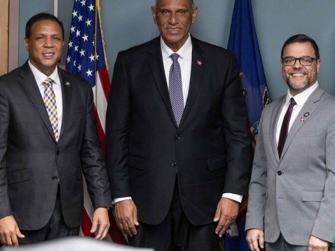 Senador y asamble&iacute;sta de Nueva York reconocen al c&oacute;nsul dominicano Jes&uacute;s V&aacute;squez Mart&iacute;nez