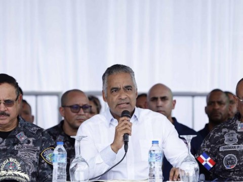 Integrar&aacute;n 20,000 efectivos a la Polic&iacute;a Nacional en pr&oacute;xima gesti&oacute;n