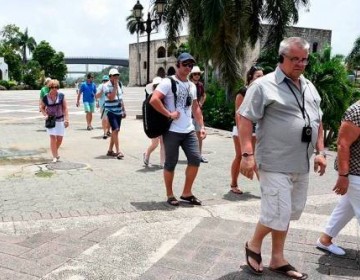 Registran aumento en la llegada de turistas al pa&iacute;s