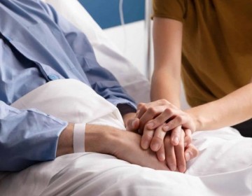 Retenci&oacute;n de pacientes por falta de pago, pr&aacute;ctica ilegal pero habitual en el pa&iacute;s