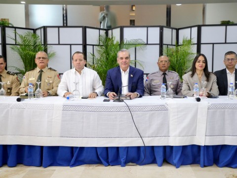 Presidente Abinader encabeza reuni&oacute;n de seguimiento al Plan de Seguridad Ciudadana
