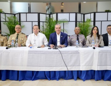 Presidente Abinader encabeza reuni&oacute;n de seguimiento al Plan de Seguridad Ciudadana