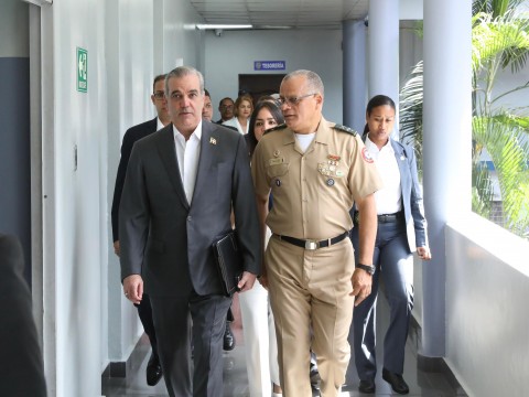Presidente Abinader encabeza reuni&oacute;n de seguimiento al Plan de Seguridad Ciudadana