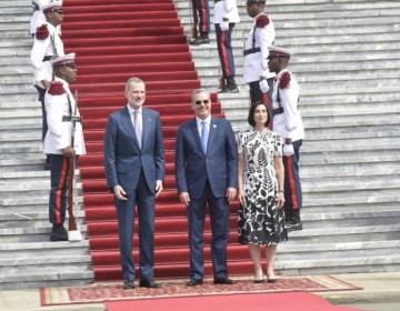 Luis Abinader y el rey Felipe VI encabezar&aacute;n inauguraci&oacute;n de monumento a la paz