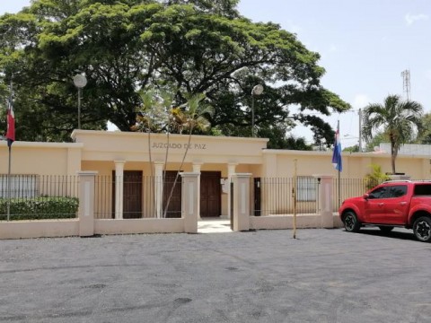 Se roban computadora en juzgado de paz de Navarrete