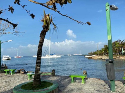 Mayor&iacute;a de los hoteles en Bayah&iacute;be est&aacute;n operando con normalidad tras paso de Fiona