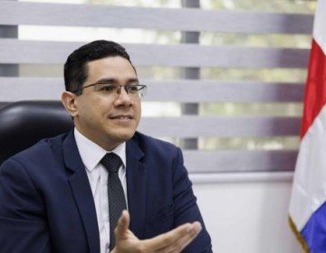 Aseguran apoyo para que m&eacute;dicos se capaciten en Argentina en trasplante hep&aacute;tico