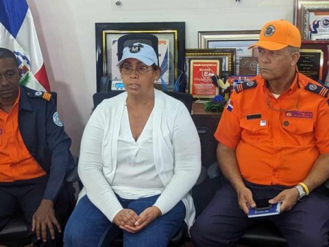 Desplazan varias personas en San Crist&oacute;bal por tormenta Franklin