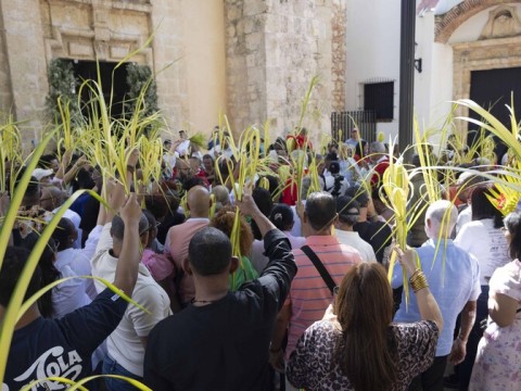 La iglesia Cat&oacute;lica alerta sobre superficialidad e indiferencia social en inicio de Semana Santa