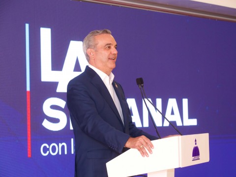 Presidente Abinader presenta realizaciones en educaci&oacute;n, transporte, vivienda, salud e infraestructura de la provincia de Santiago