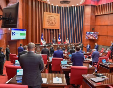 Senado solo tendr&aacute; dos bloques de partidos pol&iacute;ticos: FP y PRM