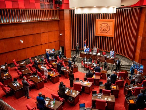 Senado elige a Bauta Rojas, de Fuerza del Pueblo, representante de la segunda mayor&iacute;a del Consejo de la Magistratura