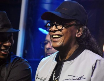Sergio Vargas revive sus grandes &eacute;xitos ante un p&uacute;blico que cant&oacute; cada canci&oacute;n