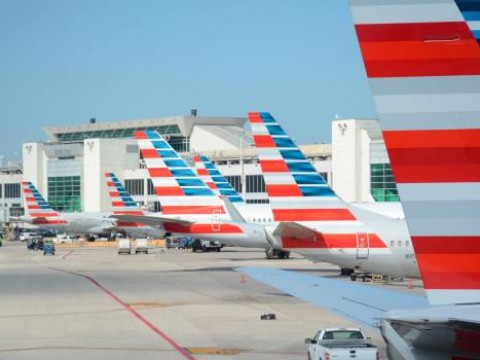 American Airlines cancela cientos de vuelos hasta mediados de julio