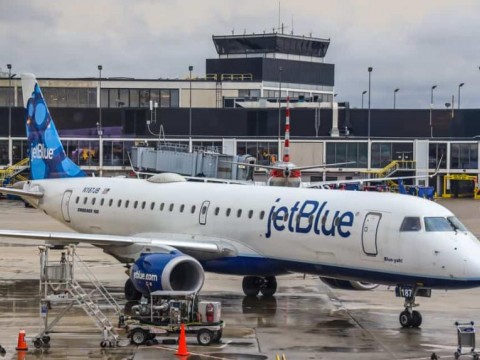Justicia federal demanda para impedir que JetBlue compre a Spirit