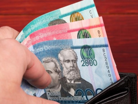 Indexar salarios bajar&iacute;a recaudaci&oacute;n y librar&iacute;a del impuesto sobre la renta a sueldos altos