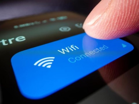 &iquest;Por qu&eacute; debes desactivar el Wi-Fi de tu tel&eacute;fono al salir de casa?