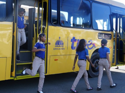 Trae informa ha realizado m&aacute;s de cuatro millones de traslados de estudiantes