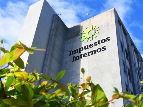 Solo 589, 813 veh&iacute;culos tienen renovado el marbete