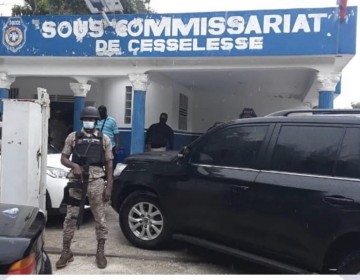 Ataque armado contra subcomisarias y radio en Hait&iacute; deja un polic&iacute;a muerto y otro herido