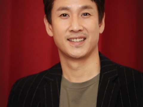 Encontrado muerto actor surcoreano de "Par&aacute;sitos" Lee Sun-kyun