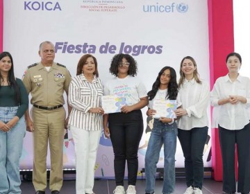 Sup&eacute;rate grad&uacute;a a 1,187 ni&ntilde;as y adolescentes en programa de prevenci&oacute;n de embarazo y uni&oacute;n temprana