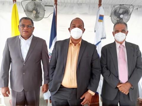Suplidores escolares reclaman al Gobierno pago de RD$5,000 MM antes del cambio de mando